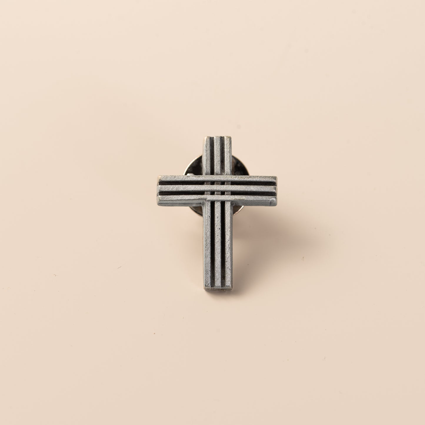 Épinglette Croix Latine
