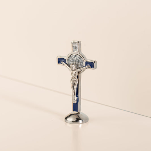 Crucifix de St-Benoit sur socle